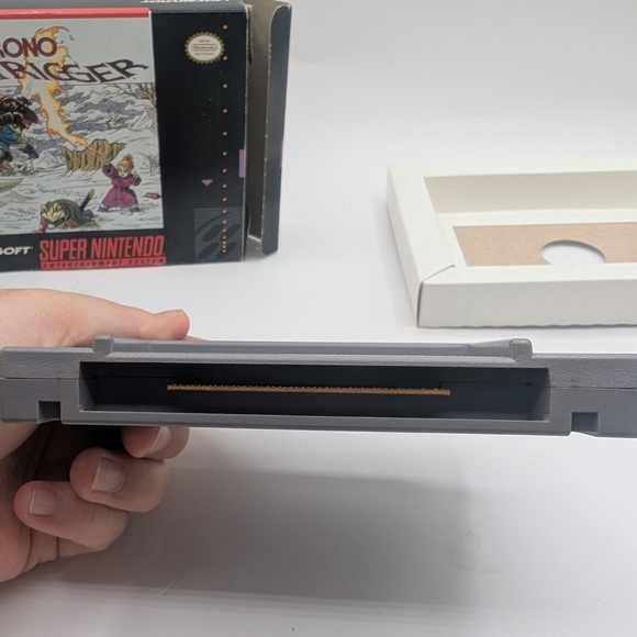 Chrono Trigger (1995) - Super Nintendo - CIB with Maps Posters Manual Authentic - Picture 11 of 15